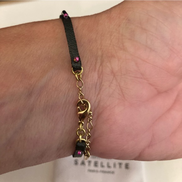 Brand new SATELLITE PARIS Leather and Swarovski Crystal Bracelet - Picture 4 of 6